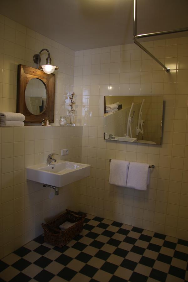 Herberg de Brabantse Kluis Aarle-Rixtel Bagian luar foto